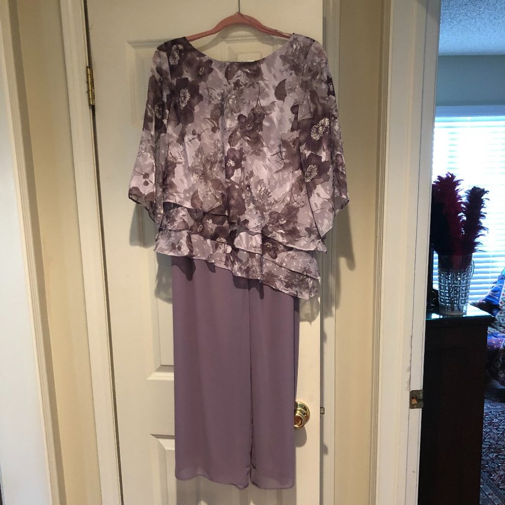 Lilac two piece outfit